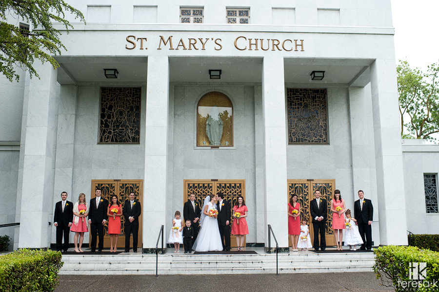 bridal party image in front of St. Mary's Church