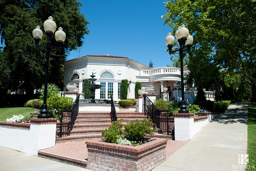 Wedding at the Vizcaya Pavilion & Mansion in Sacramento, California