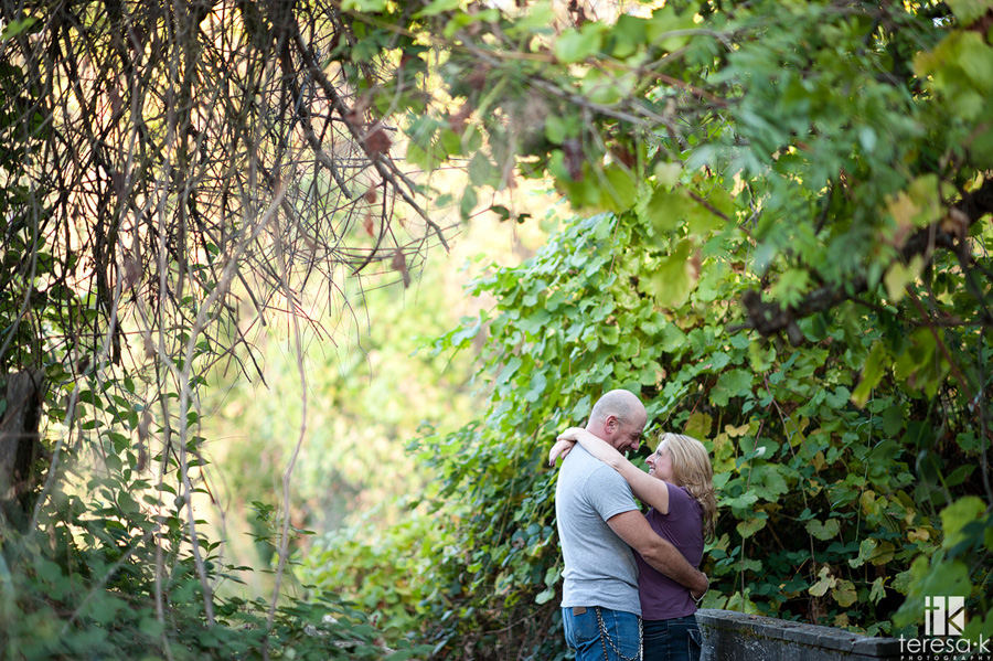 engagement photographs in Folsom around the lake