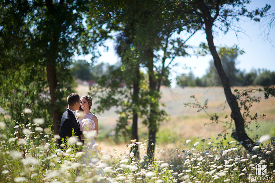 gorgeous summer bride and groom portraits in auburn