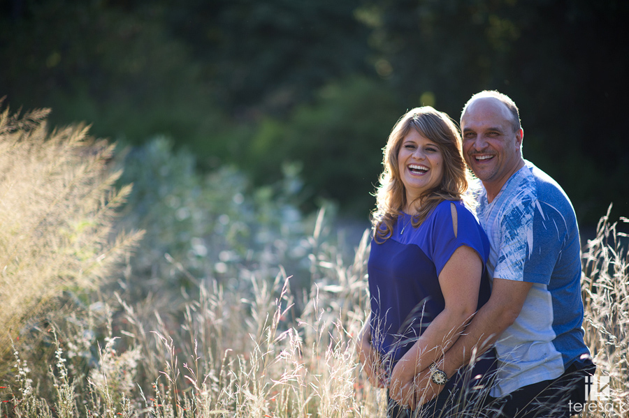 couple shoot at the arboretum in Davis