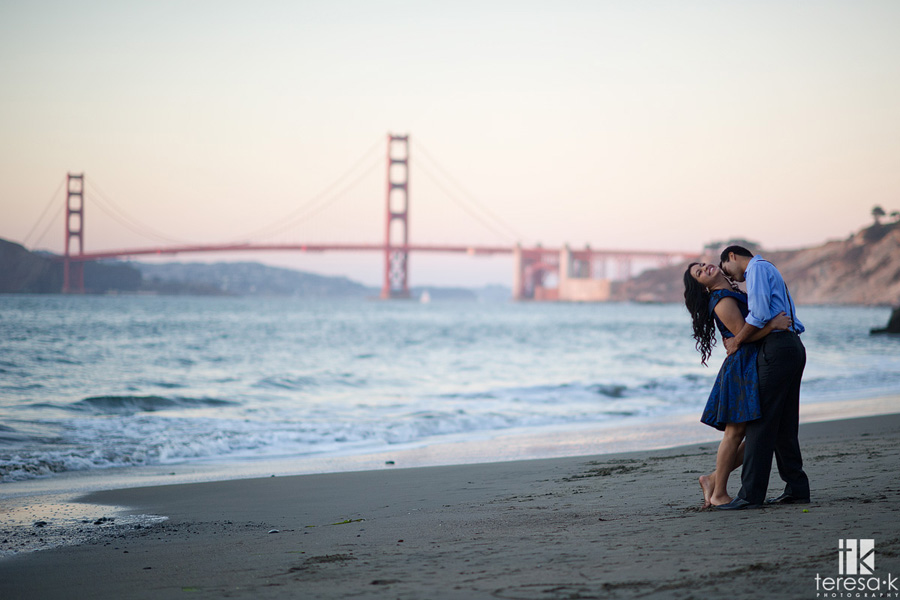 engagement session at China Beach in San Francisco 022