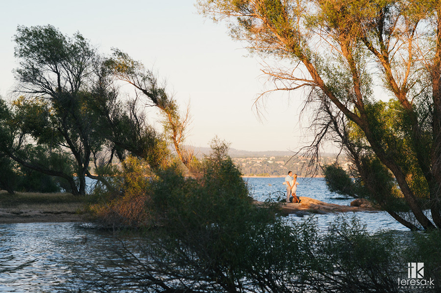 romantic engagement session at folsom lake by Teresa K photography 010