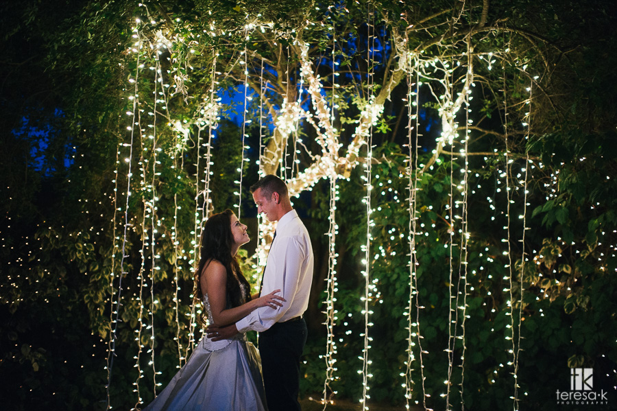 nighttime-backyard-wedding-44